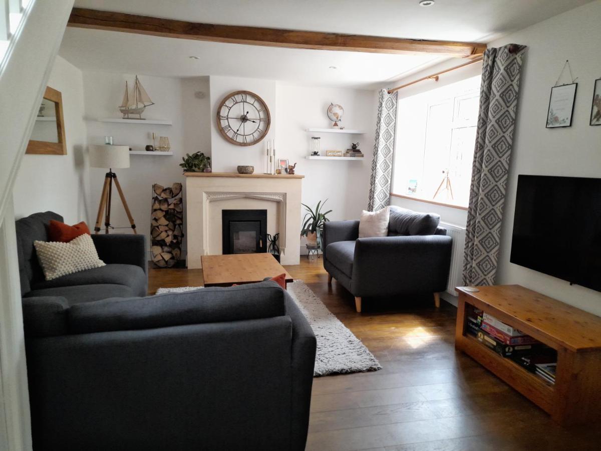 Converted Barn In Bath Kültér fotó